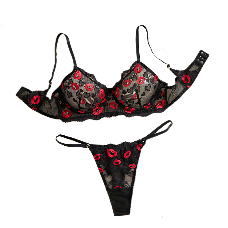 ملابس داخلية شفافة من الدانتيل - مراجعة Sheer Bra Lace وسعره